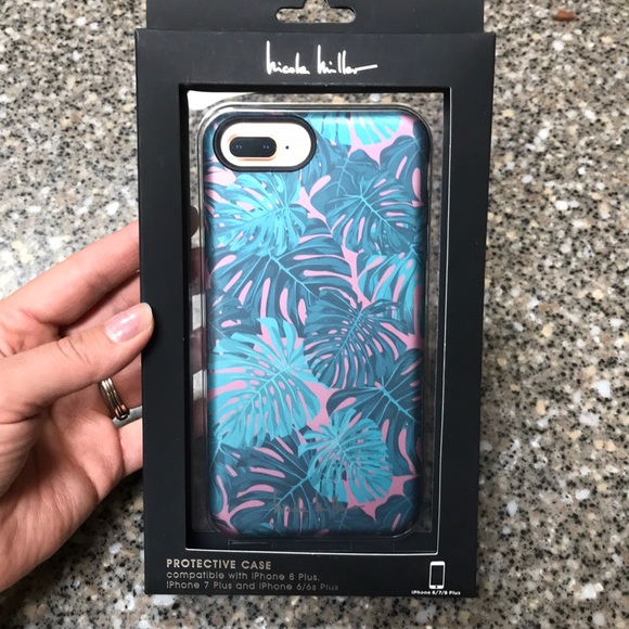 Nicole Miller Accessories - NIB Nicole Miller case